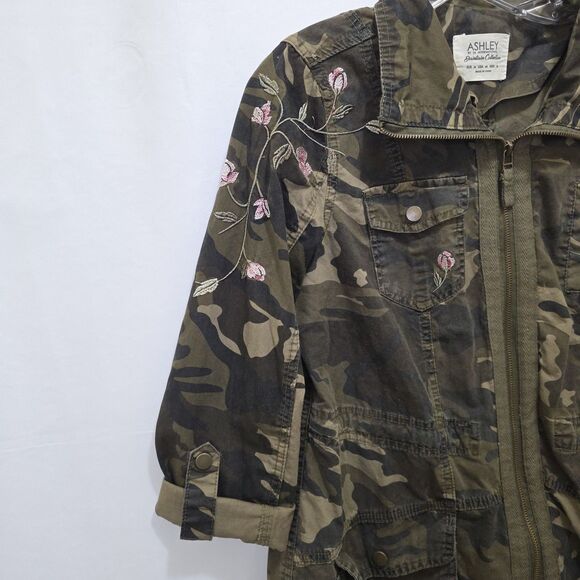 Womens Camo Jacket Utility Cargo Floral Embroidered Cotton Med Ashley by 26 Intl - Picture 7 of 14